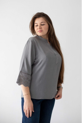 Блуза жіноча